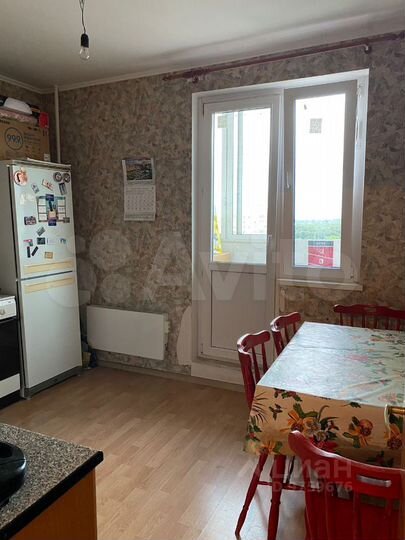 3-к. квартира, 80 м², 13/18 эт.