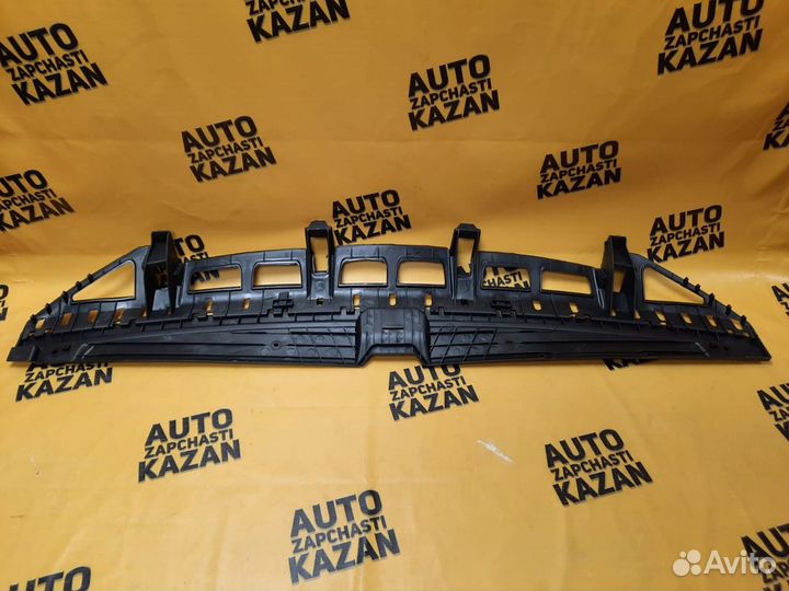 Накладка замка капота Hyundai Solaris 2 2017-2020