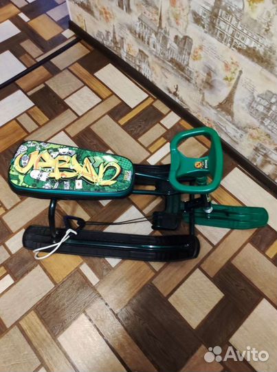 Детский снегокат бу