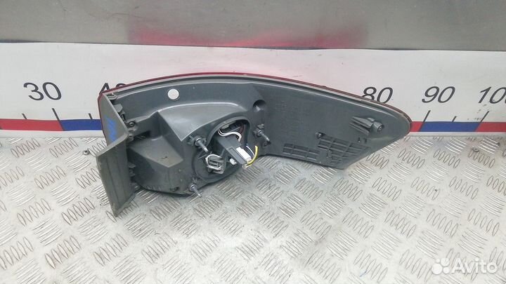 Фонарь задний левый Toyota Avensis 3 (T270) рест