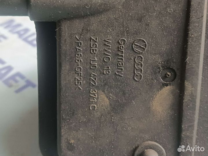 Бачок гидроусилителя руля Шкода Октавия 1J0422371C