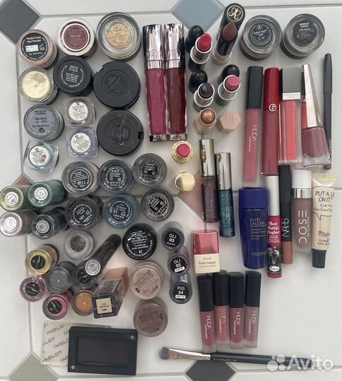 Набор косметики для визажиста