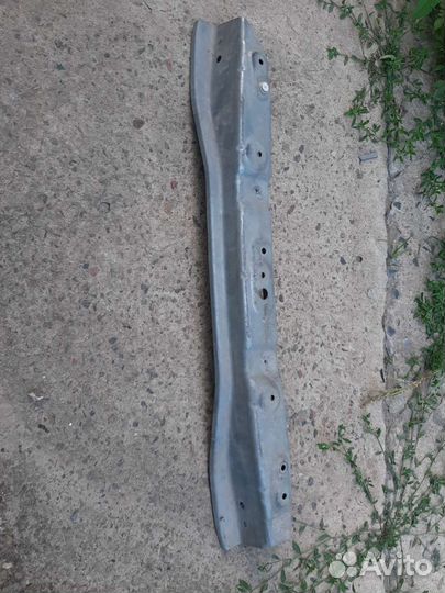 Усилитель бампера митсубиси аутлендер 3