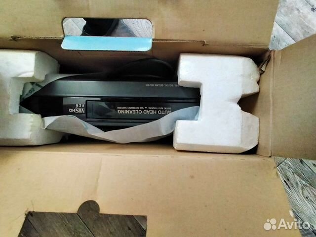 Видеомагнитофонsupra