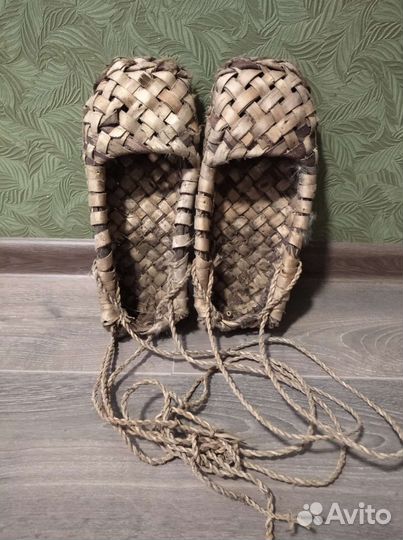 Старинные деревянные изделия