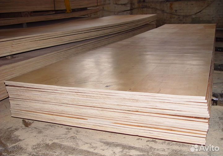 Фанера фк Береза 8 * 1525 * 1525 сорт 4/4