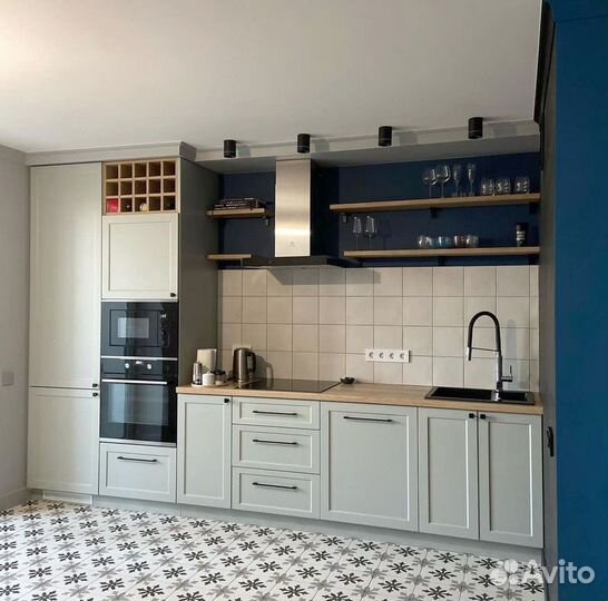 Кухня угловая современная на заказ