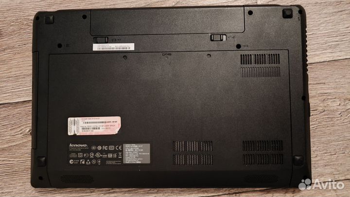 Lenovo Pentium 2,3 ггц, SSD 240 GB adata, 6 GB RAM