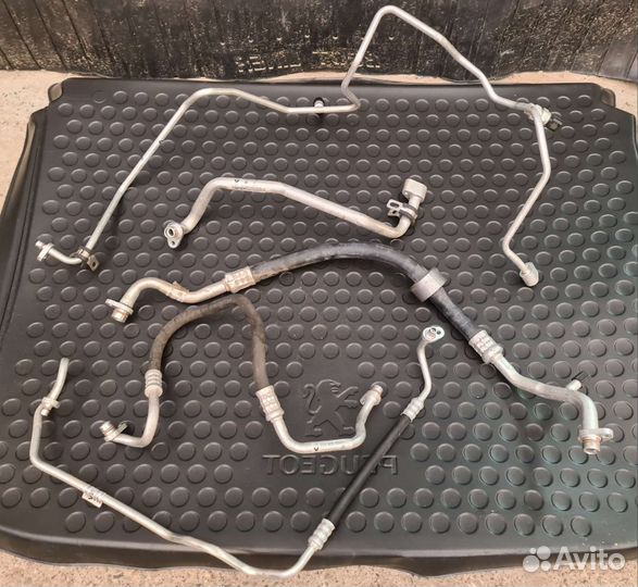 Трубка кондиционера Renault Duster 2 1.5 dCi k9k