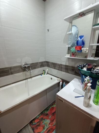 3-к. квартира, 61 м², 1/3 эт.