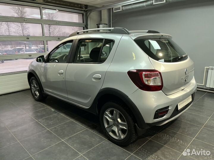 Renault Sandero Stepway 1.6 МТ, 2020, 31 500 км