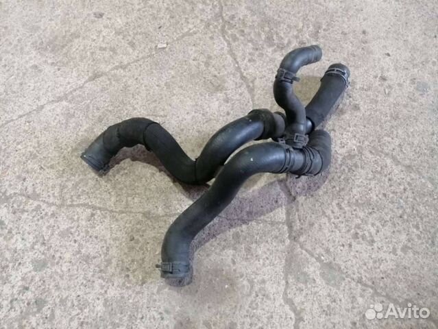 Патрубок охлаждения Skoda Octavia 2 (A5) рест