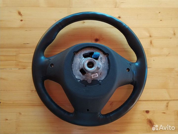 Спортивный руль с BMW X5 F15/F16/F25