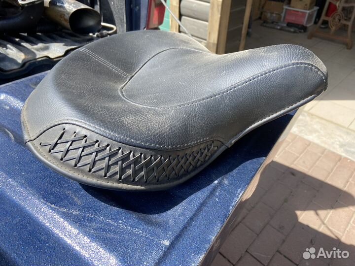 Седло для Harley Davidson
