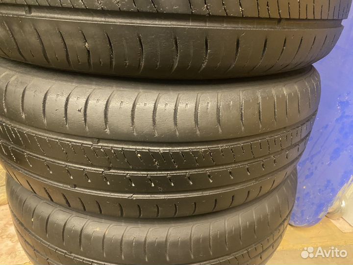 Kumho Ecowing ES01 KH27 185/65 R15 88