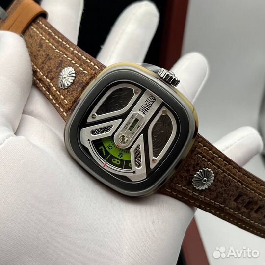 Наручные часы sevenfriday