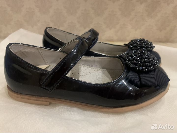 Туфли для девоки 28р