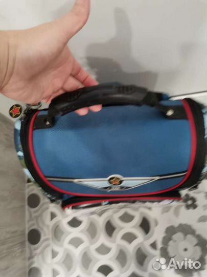 Школьный рюкзак