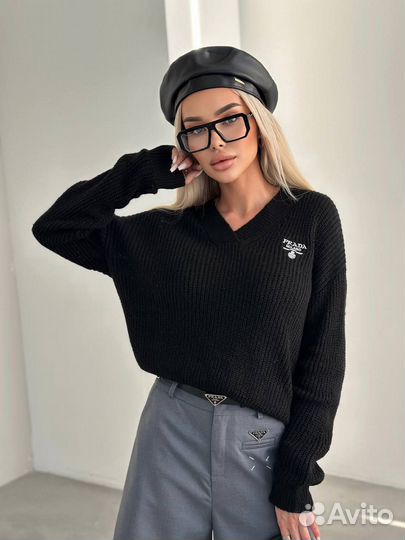 Свитер Prada