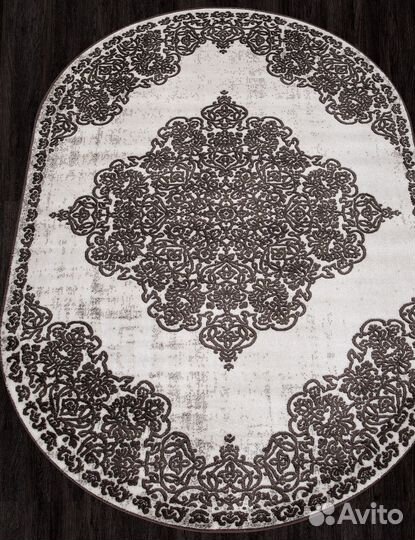 Ковер овальный новый