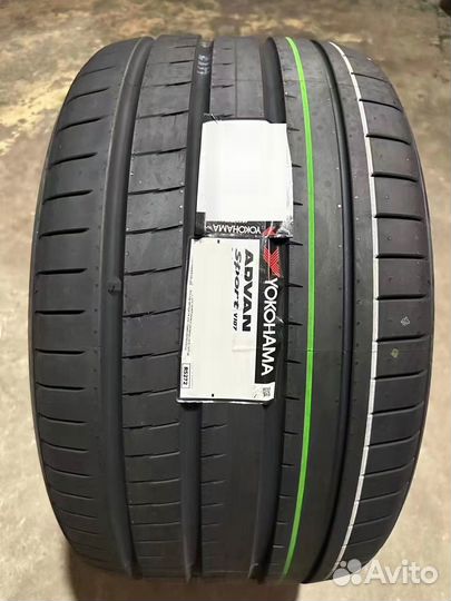 Yokohama Advan Sport V107 255/35 R21 и 285/30 R21