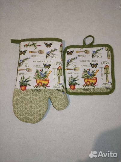 Прихватка-рукавица и прихватка в кухню цена за всё