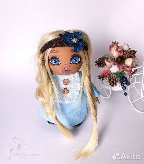 Текстильная интерьерная кукла