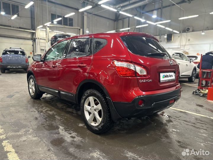 Nissan Qashqai 1.6 CVT, 2012, 211 000 км