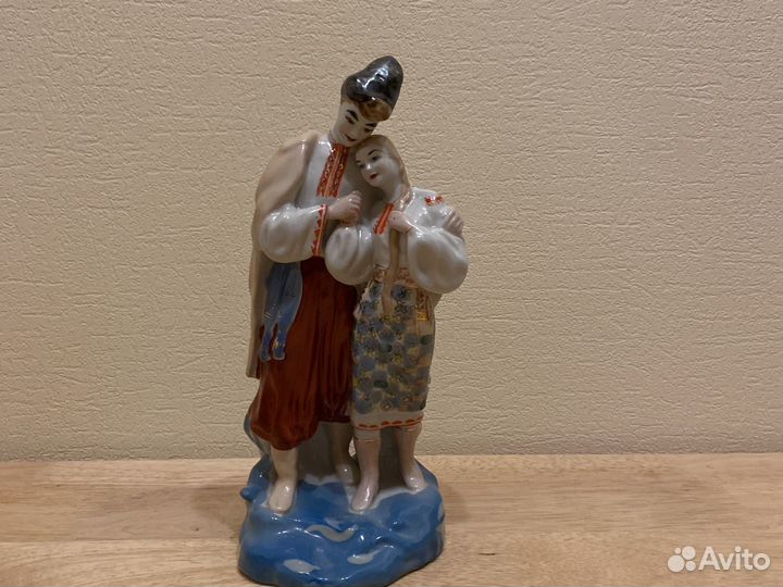 Статуэтка Майская ночь