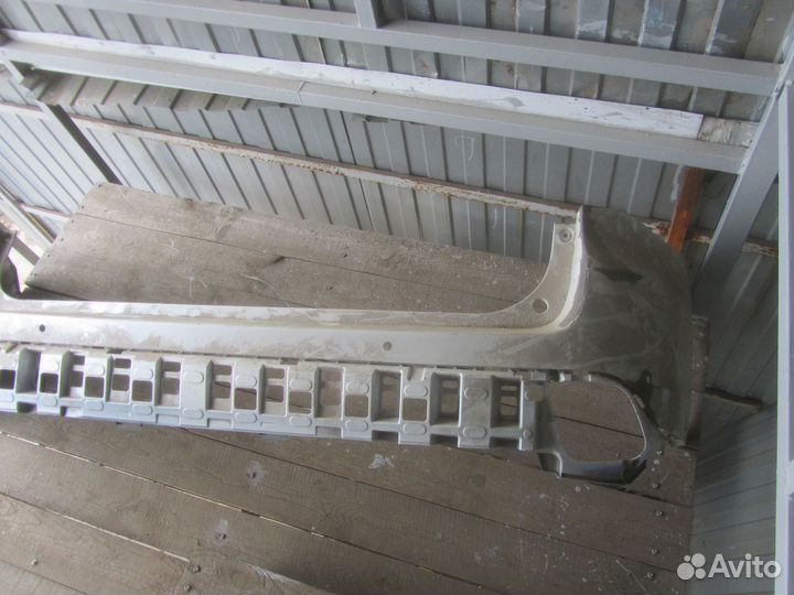 Бампер задний Toyota Highlander 3