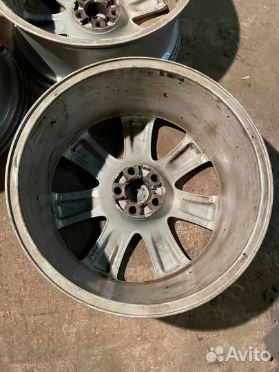 Оригинальные диски Land Rover Range rover LR038150