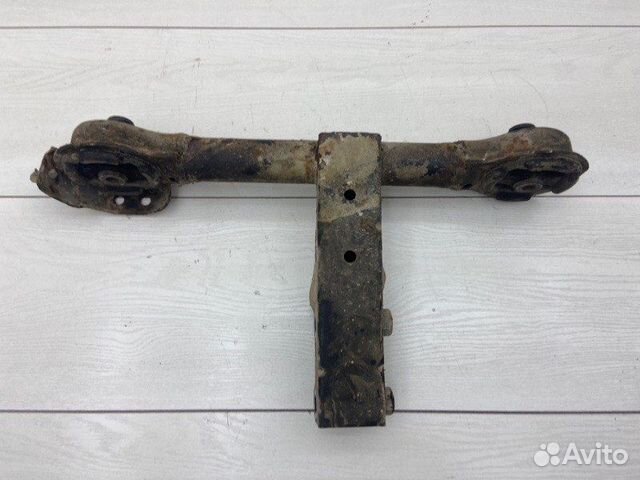 Кронштейн заднего редуктора Honda Hr-V 1 D16W5