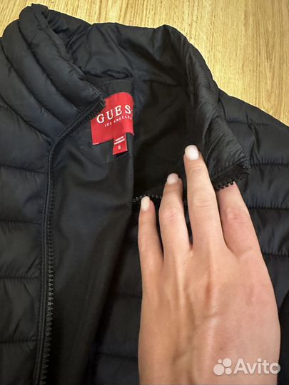 Куртка guess 42