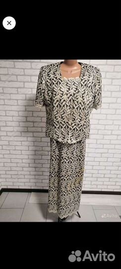 3 женских костюма