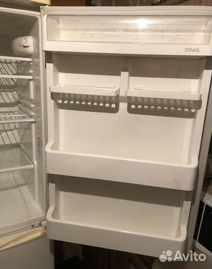 Холодильник Стинол 109