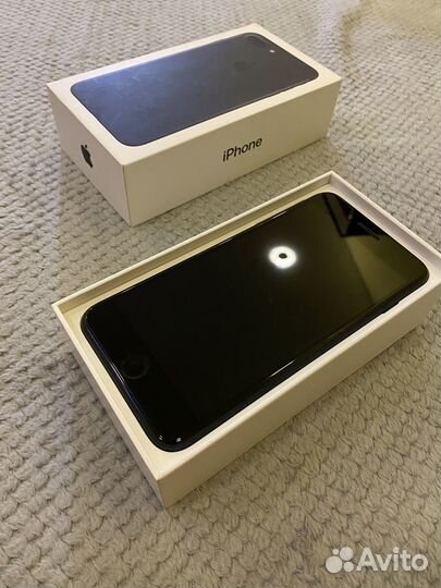 Телефон iPhone 7 plus