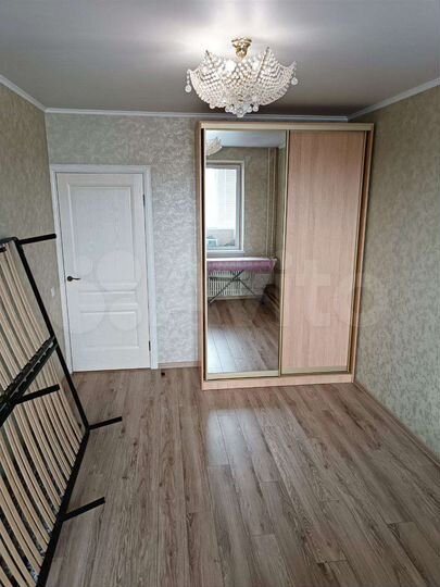 3-к. квартира, 71 м², 8/10 эт.