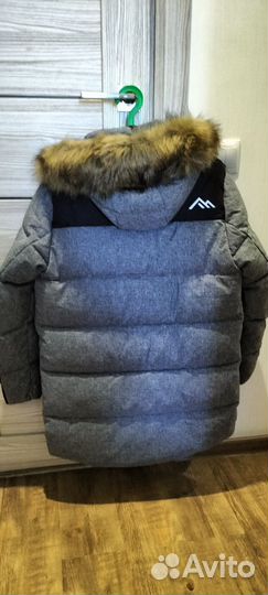 Зимняя куртка новая 152 размер