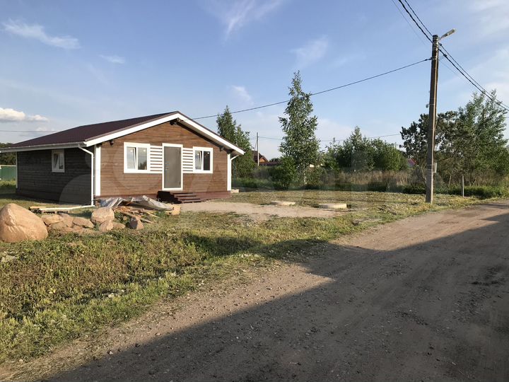 Дом 72,7 м² на участке 9 сот.