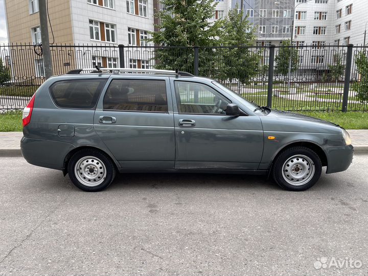 LADA Priora 1.6 МТ, 2011, 200 000 км