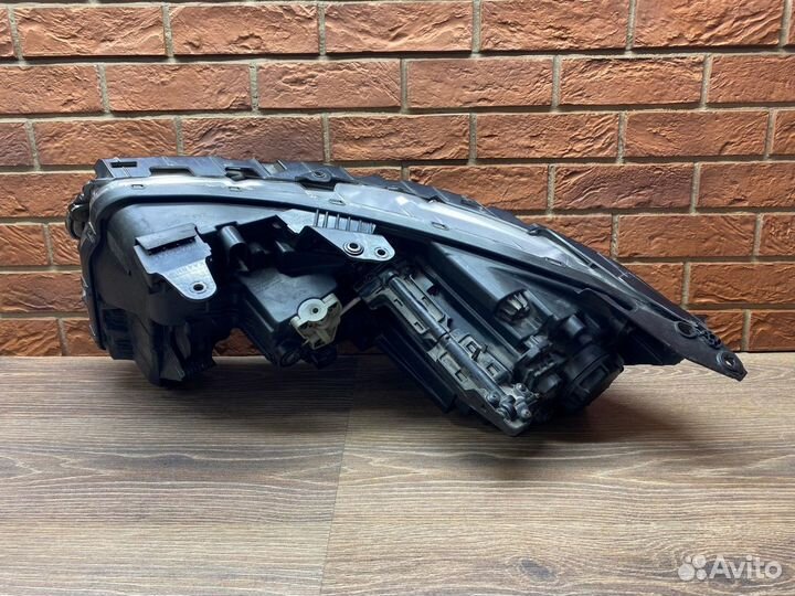 Фара правая Kia Carnival 2020+ LED Линза