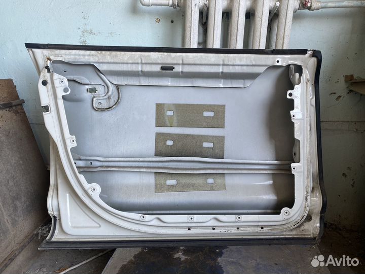 Дверь передняя левая Порше кайен 957