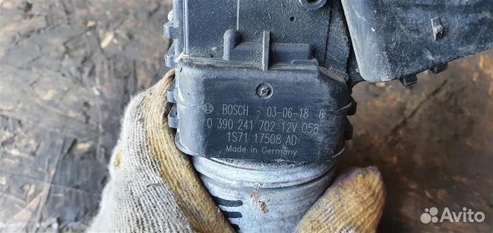 Моторчик стеклоочистителя передний Ford Mondeo II