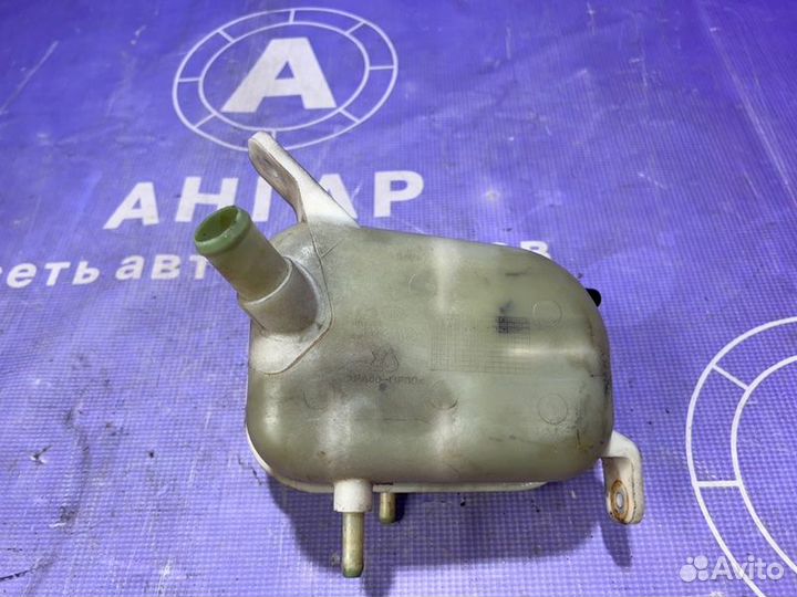 Бачок расширительный Kia Ceed ED D4FB 2010