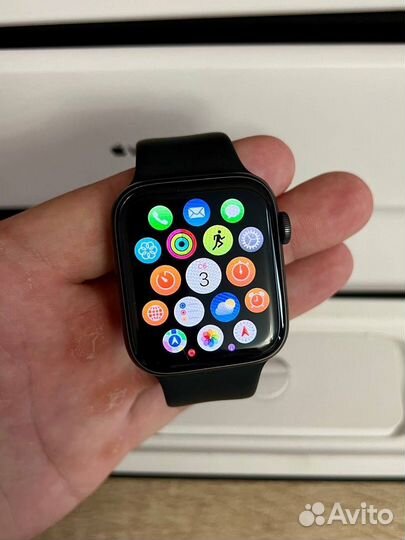 Apple watch Se 44mm (черные, комплект, акб 100)