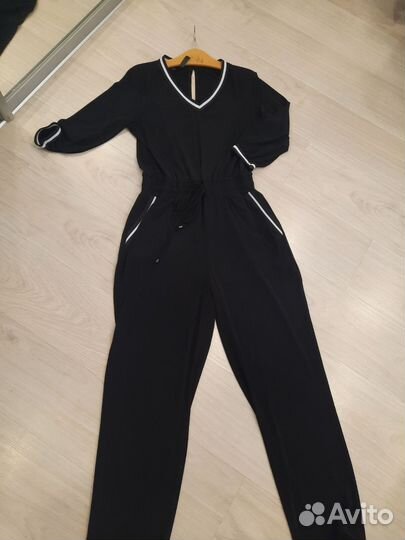 Комбинезон женский нарядный