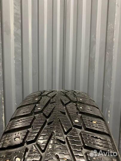 Nokian Tyres Hakkapeliitta 7 185/65 R15 92T