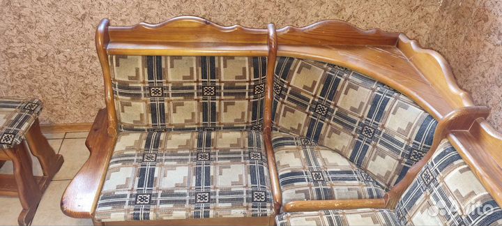 Кухонный мягкий уголок