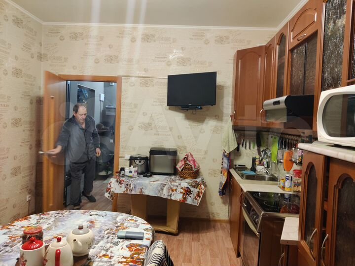 2-к. квартира, 71,4 м², 11/16 эт.