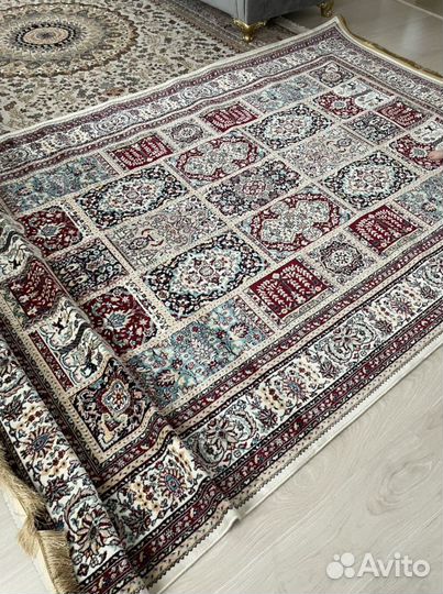 Ковер иранский 3/2